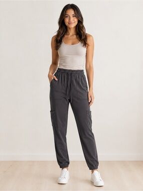 For The Republic Women’s Gray Cargo Jogger Pants Size Small